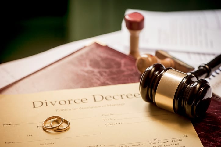 Divorce lawyer in AZ